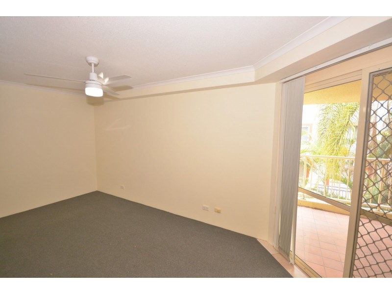 6/146 Marine Parade, Southport QLD 4215