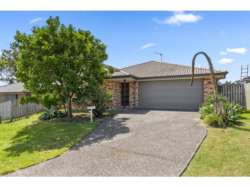 4 Penfolds Close, Pimpama QLD 4209