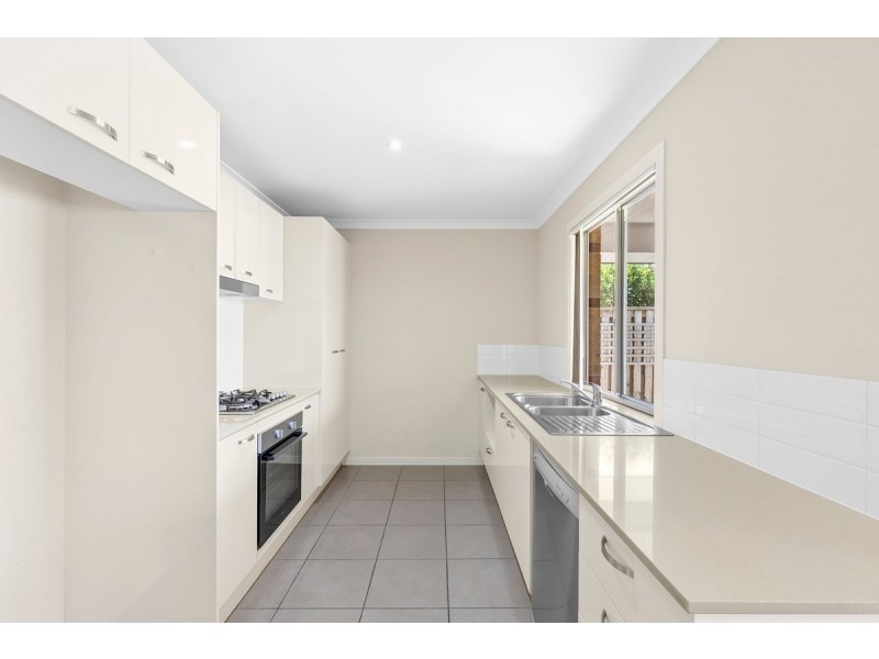 4 Penfolds Close, Pimpama QLD 4209