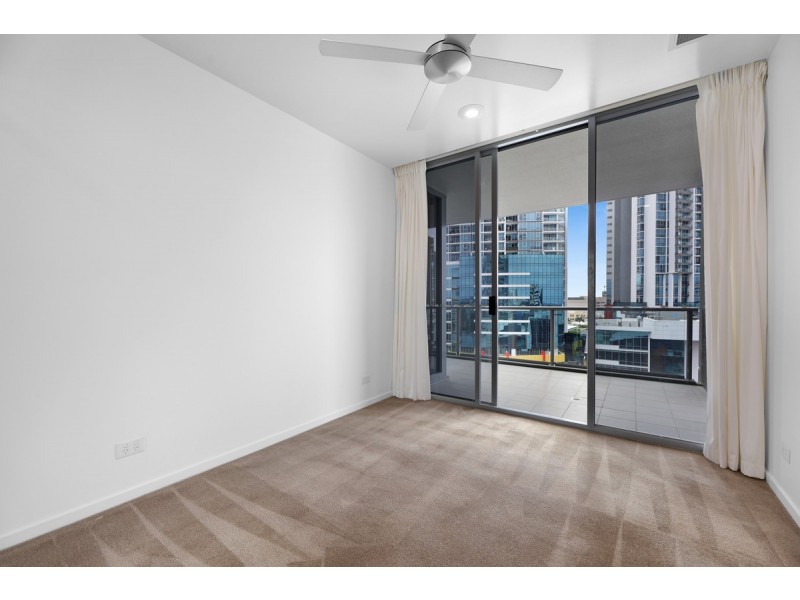 702/34 Scarborough Street, Southport QLD 4215