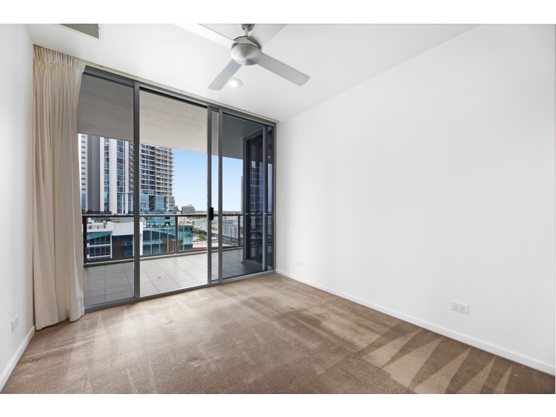 702/34 Scarborough Street, Southport QLD 4215