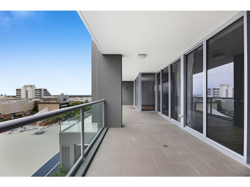 702/34 Scarborough Street, Southport QLD 4215