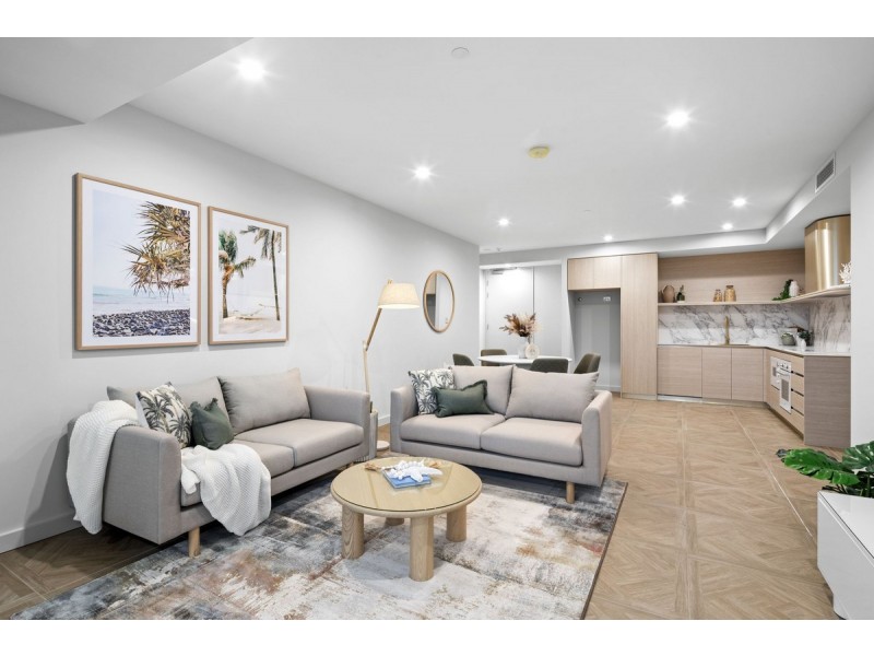 204 & 302/24 Queen Street, Southport QLD 4215