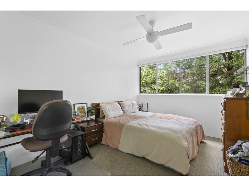 9/11 Lather Street, Southport QLD 4215