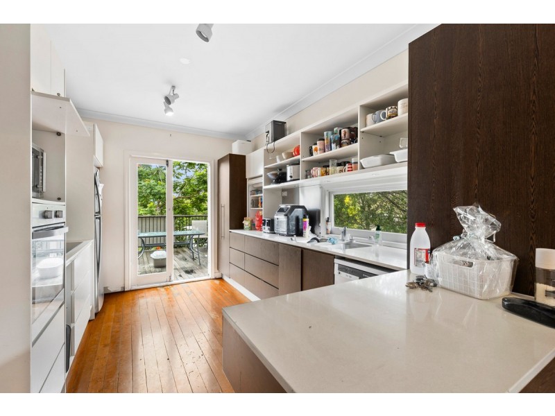 10 Alicia Street, Southport QLD 4215