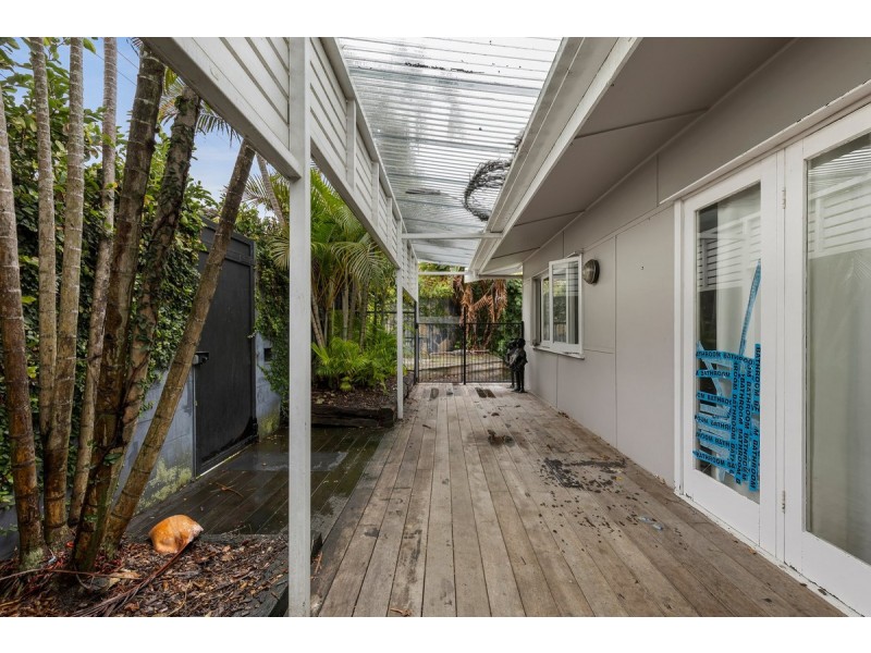 10 Alicia Street, Southport QLD 4215