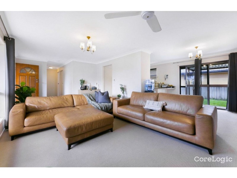 7 Babbler Court, Burleigh Waters QLD 4220