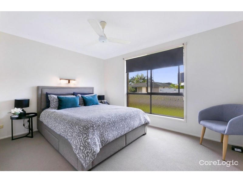 7 Babbler Court, Burleigh Waters QLD 4220
