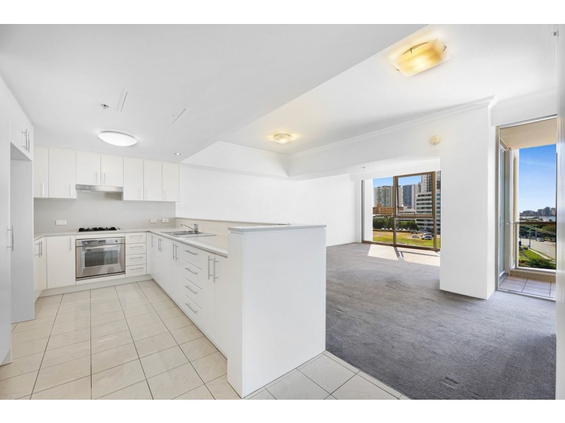 703/50 Marine Parade, Southport QLD 4215