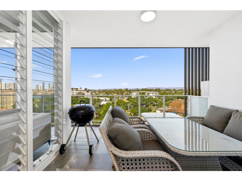 705/8 Meron Street, Southport QLD 4215