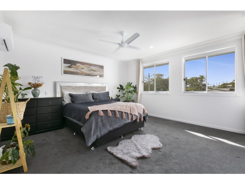 1 Schilling Avenue, Southport QLD 4215