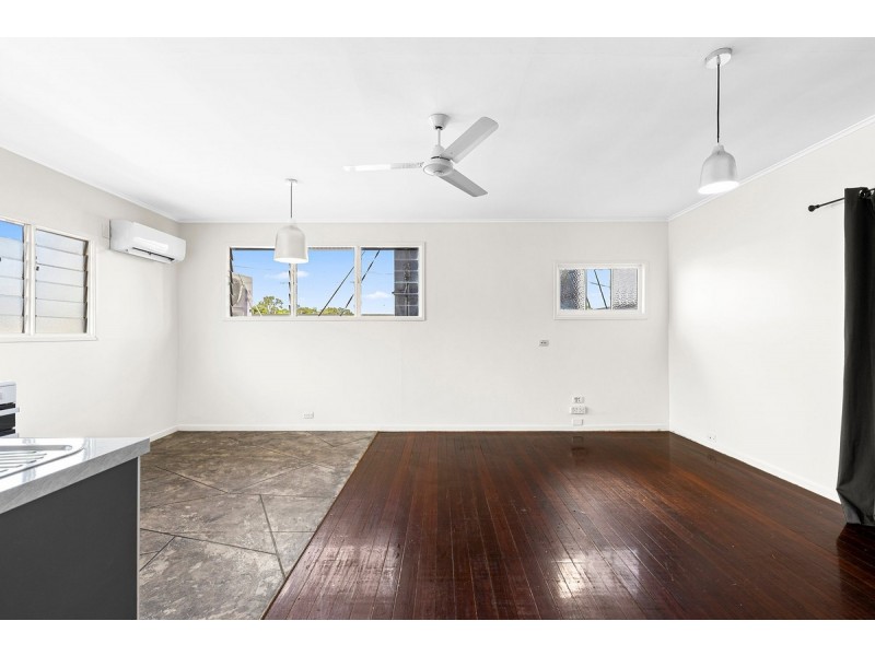 1/53 Johnston Street, Southport QLD 4215