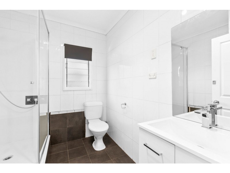 1/53 Johnston Street, Southport QLD 4215