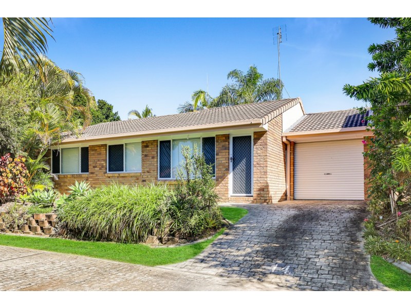 14/97 Edmund Rice Drive, Southport QLD 4215