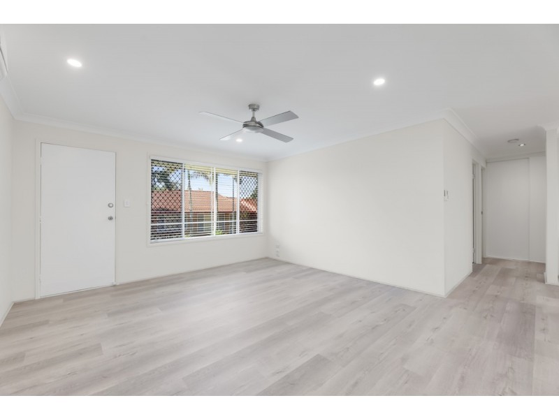 14/97 Edmund Rice Drive, Southport QLD 4215