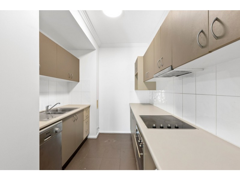 6/18 Rose Street, Southport QLD 4215