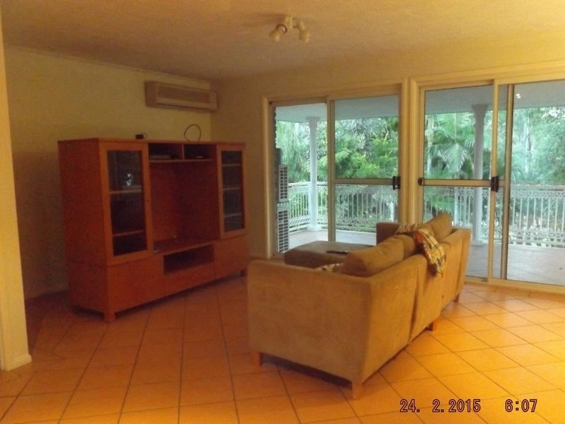 36 Jack Nicklaus Way, Parkwood QLD 4214