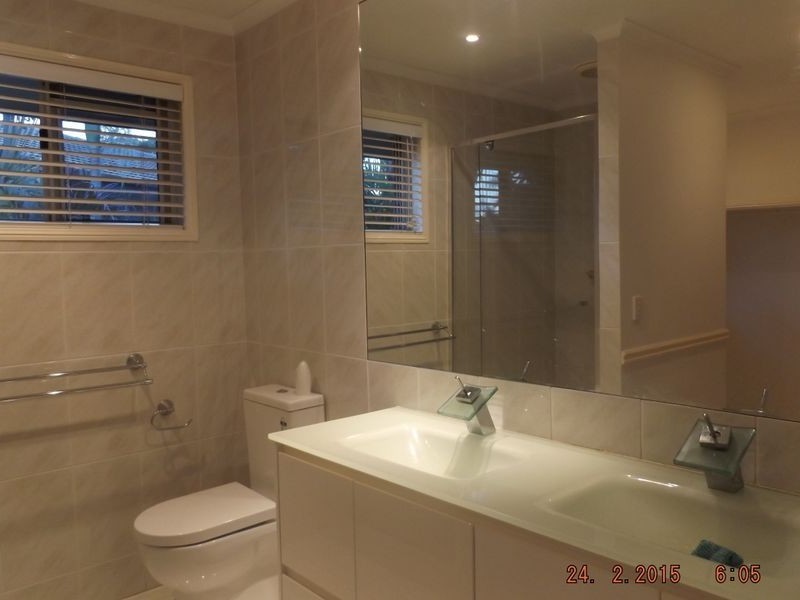 36 Jack Nicklaus Way, Parkwood QLD 4214