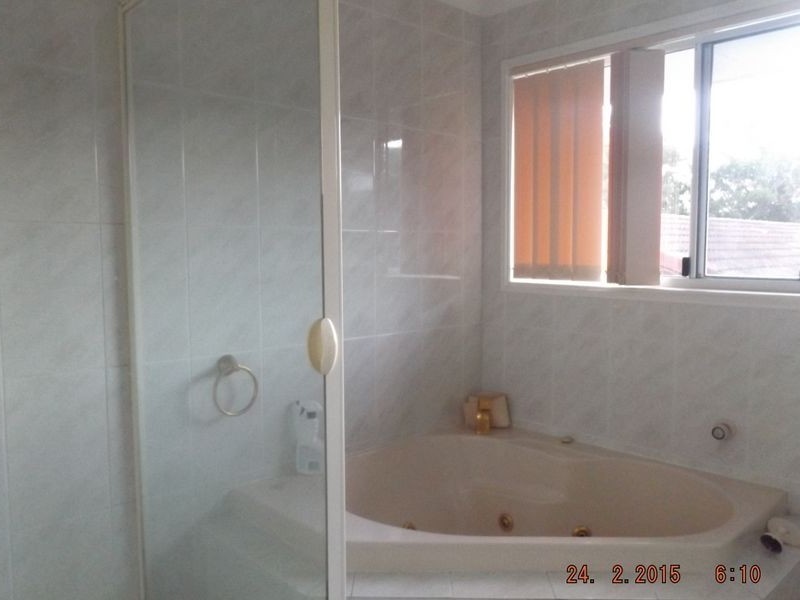 36 Jack Nicklaus Way, Parkwood QLD 4214