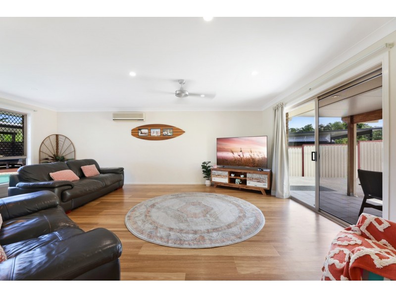 12 Alcott Court, Parkwood QLD 4214