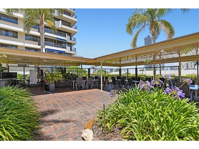 5F/10 Marine Parade, Southport QLD 4215