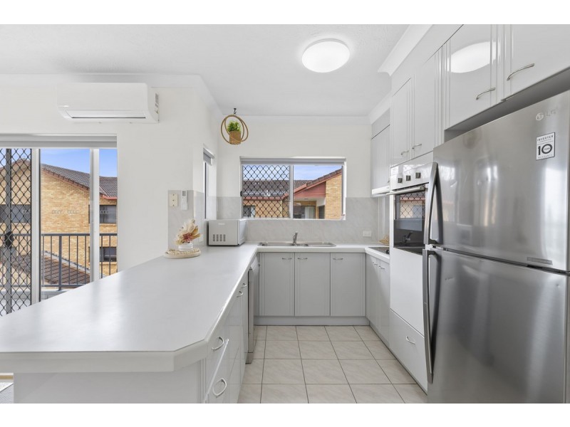 6/496 Marine Parade, Biggera Waters QLD 4216