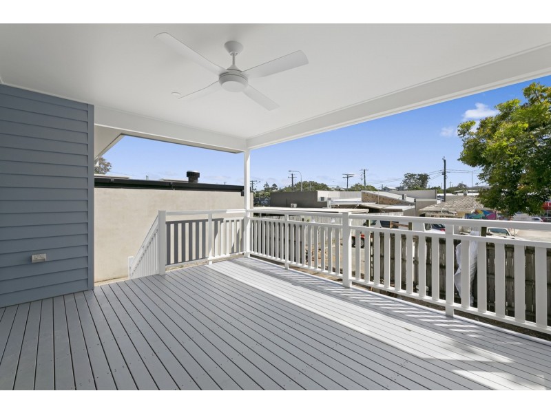 2/15 Fisher Avenue, Southport QLD 4215