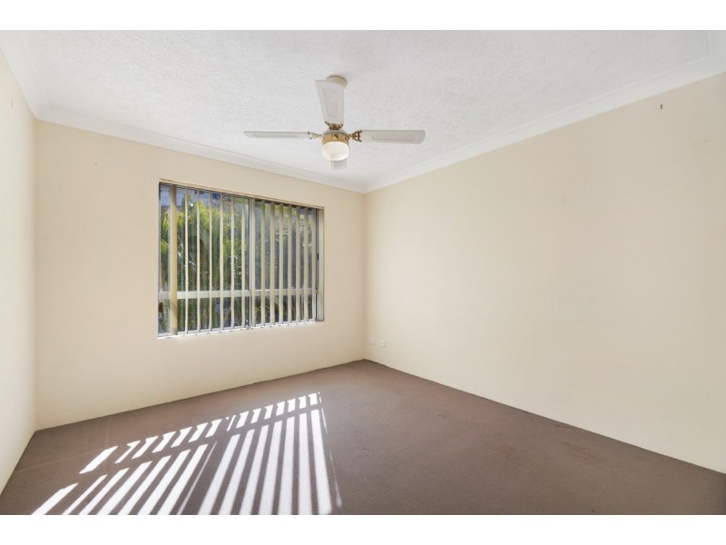 21/3 Norman Street, Southport QLD 4215