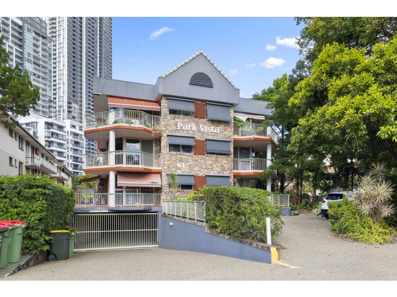 3/61 Bauer Street, Southport QLD 4215