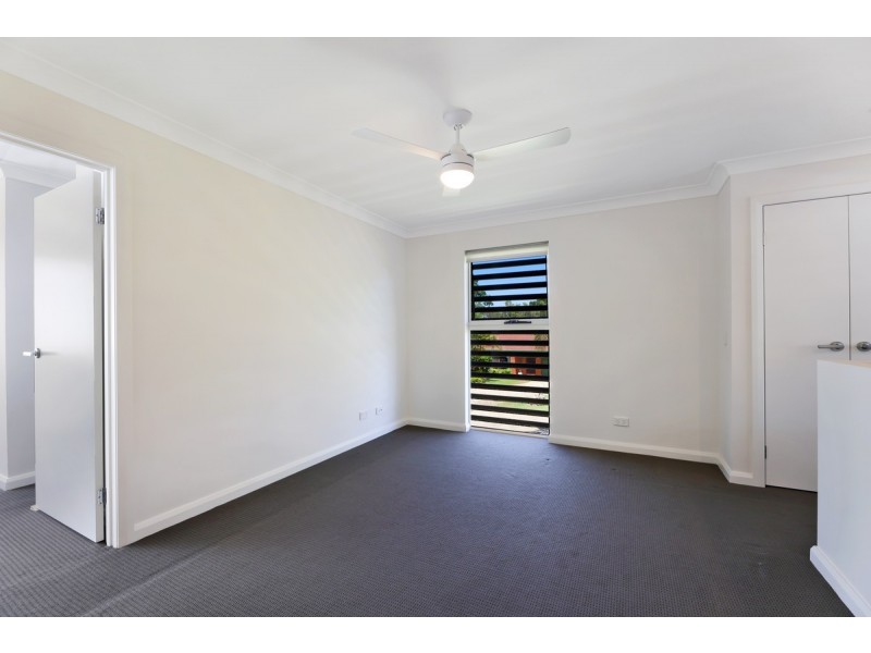 34/138 Central Street, Labrador QLD 4215