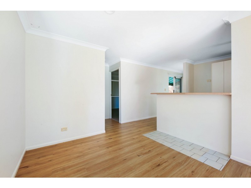 1/29 Kenny Drive, Labrador QLD 4215