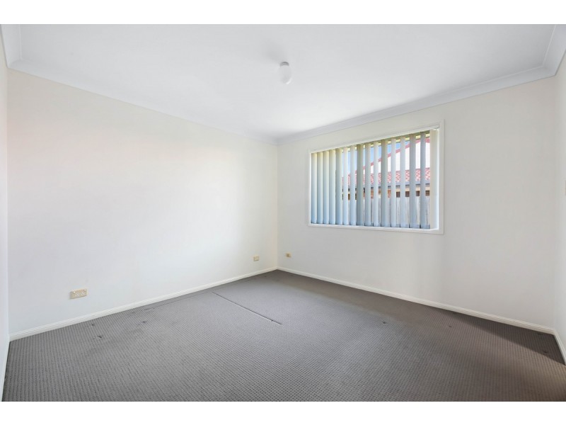 1/29 Kenny Drive, Labrador QLD 4215