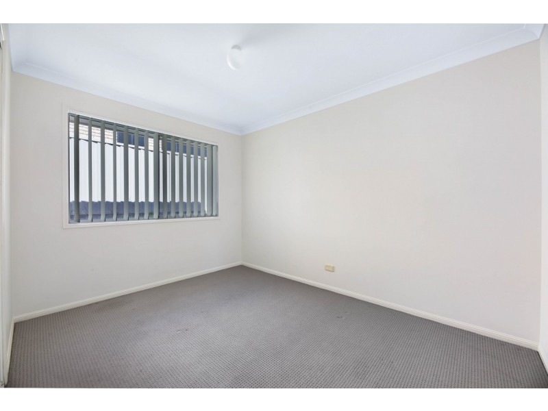 1/29 Kenny Drive, Labrador QLD 4215