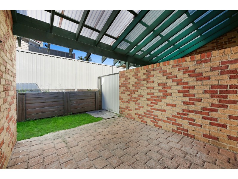 1/29 Kenny Drive, Labrador QLD 4215