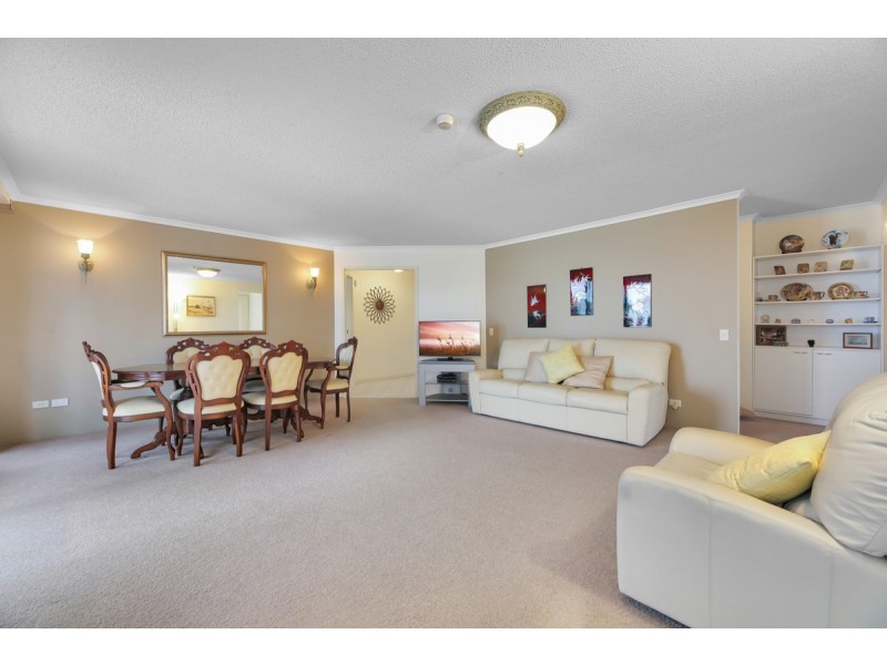 6B/10 Marine Parade, Southport QLD 4215