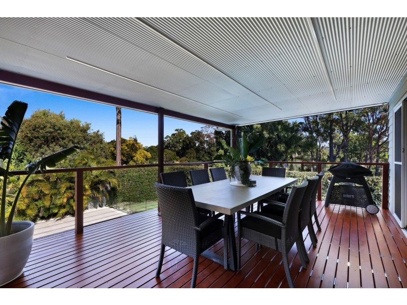 16 Tasman Avenue, Molendinar QLD 4214