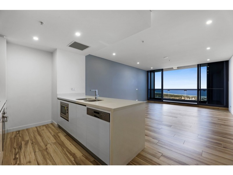 3312/2 Como Crescent, Southport QLD 4215