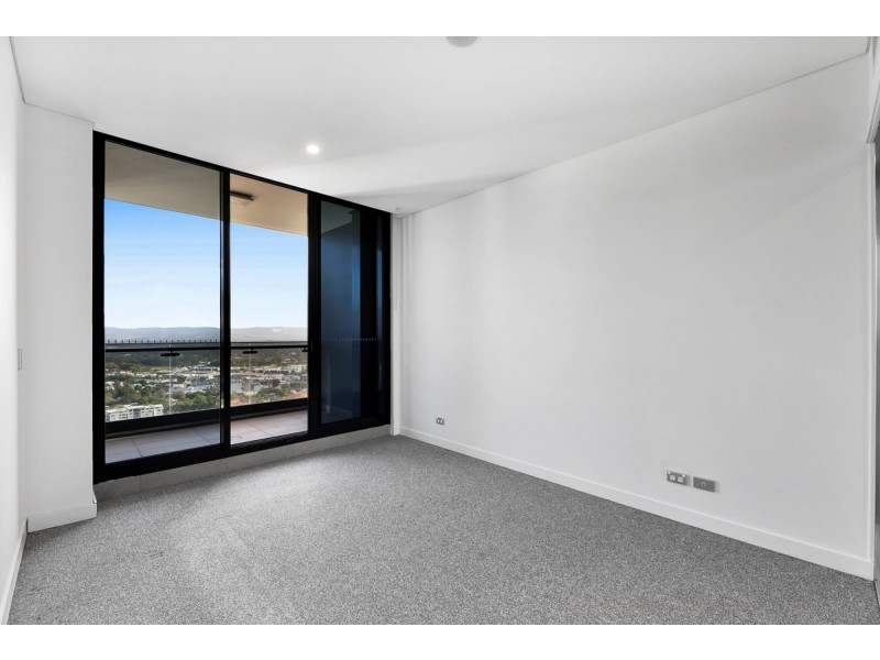 3312/2 Como Crescent, Southport QLD 4215