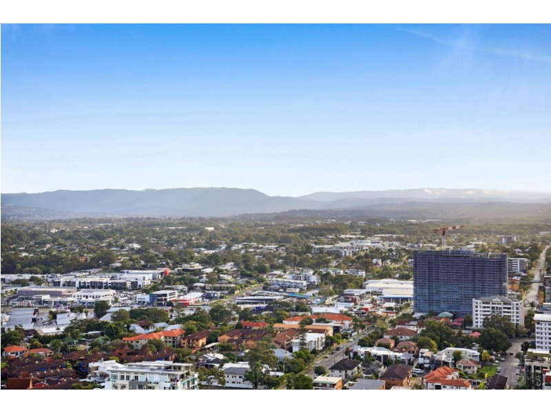 3312/2 Como Crescent, Southport QLD 4215
