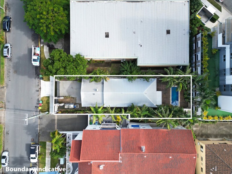 19 Genoa Street, Surfers Paradise QLD 4217