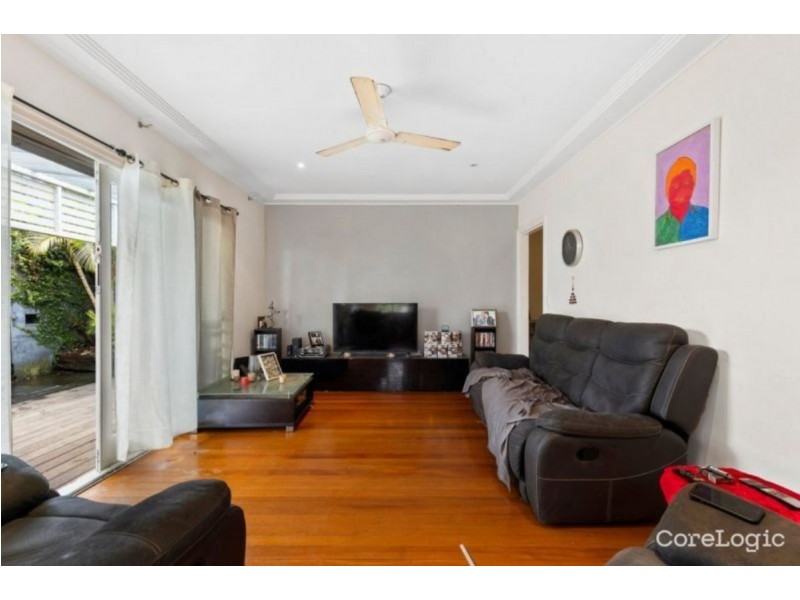 10 Alicia Street, Southport QLD 4215