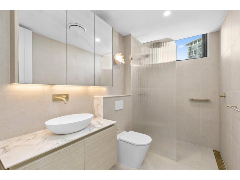 906/24 Queen Street, Southport QLD 4215