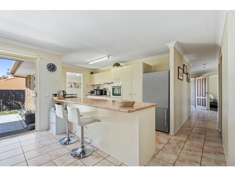 9 Hazeltine Place, Parkwood QLD 4214