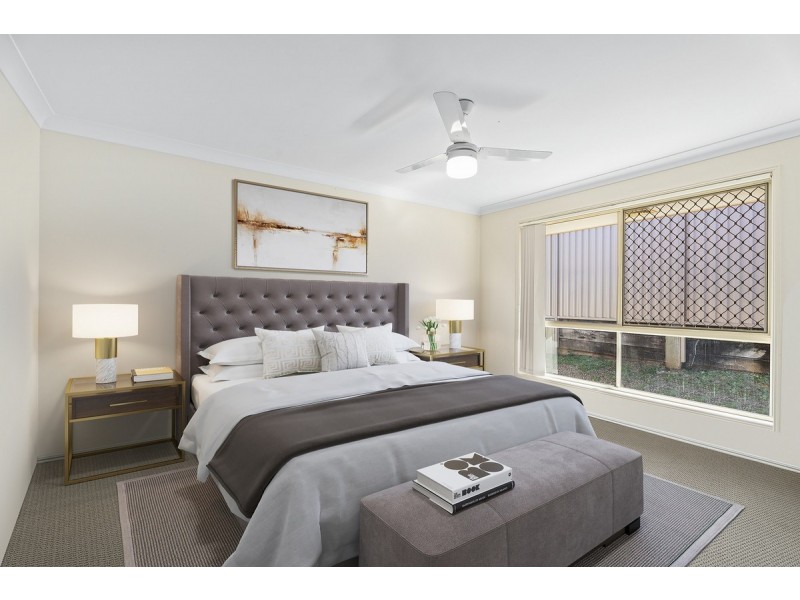 9 Hazeltine Place, Parkwood QLD 4214