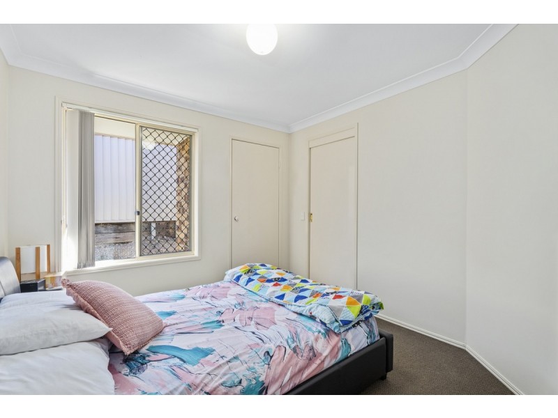 9 Hazeltine Place, Parkwood QLD 4214