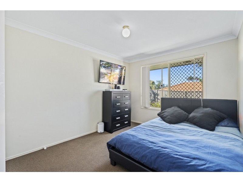 9 Hazeltine Place, Parkwood QLD 4214