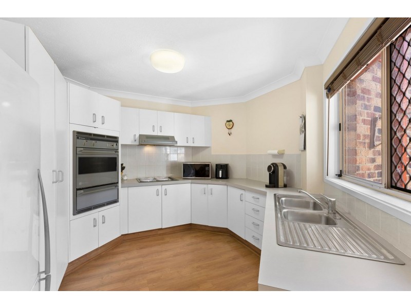 3/61 Bauer Street, Southport QLD 4215