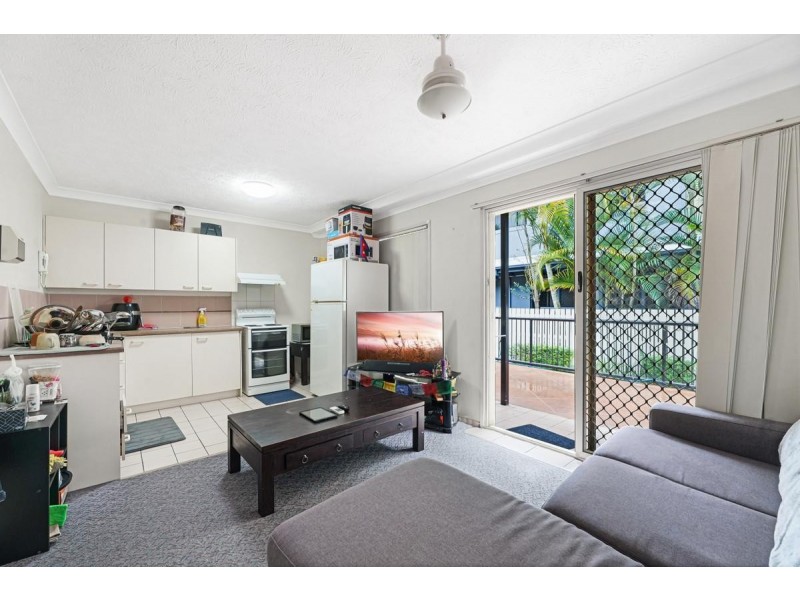 3/63 Queen Street, Southport QLD 4215