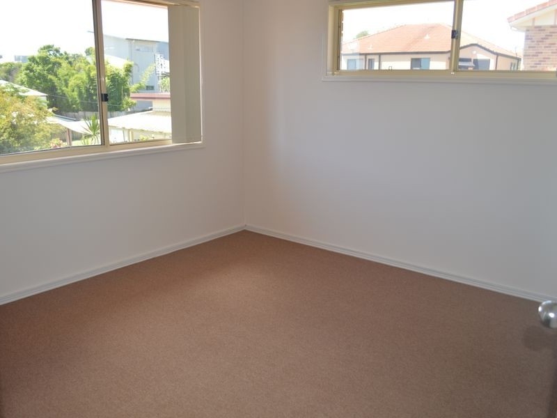 9/202 Queen Street, Southport QLD 4215