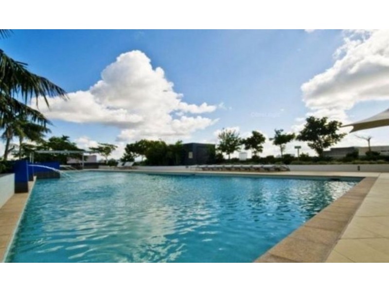 21001/5 Lawson Street, Southport QLD 4215